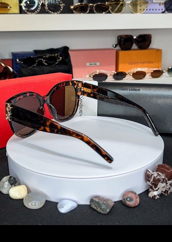 Kahverengi Parlak Kürklü Kadın Güneş Gözlüğü - Görsel 3