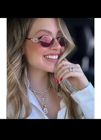 Miu miu güneş gözlüğü