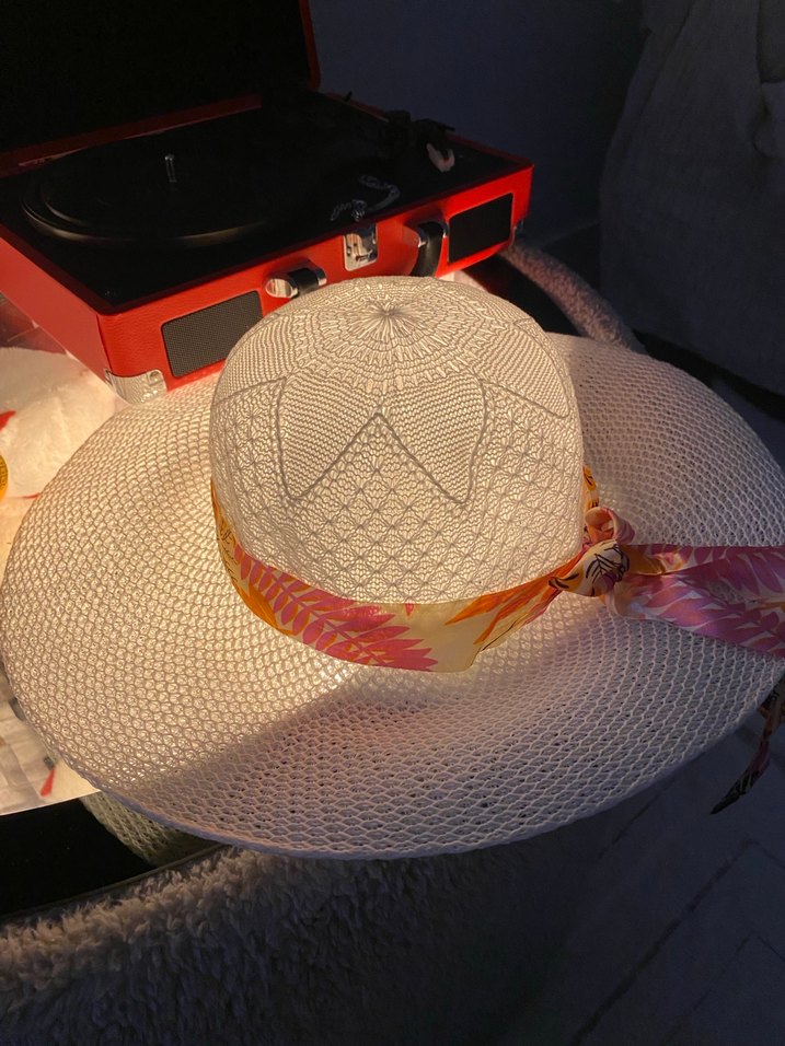 Beyaz Pileli Bohem Kadın Şapka - Görsel 5