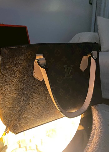 Günlük & Şık Kombinlere Uygun Büyük Çanta - Görsel 6