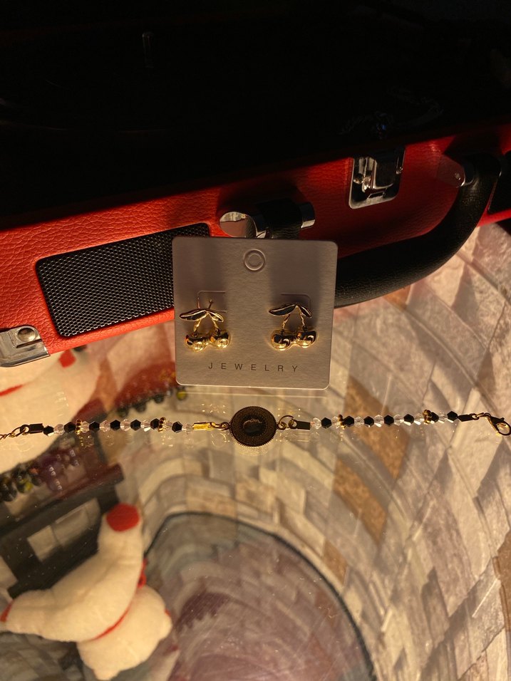 Zincir Detaylı Altın Renk Kadın Takı Seti - Görsel 3