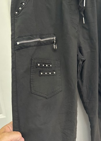 Kadın Siyah Bol Kesim - Görsel 4