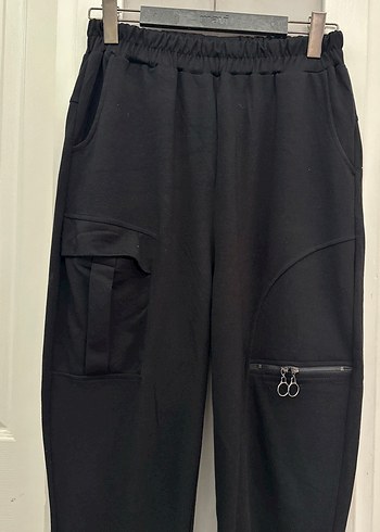 Kadın Siyah Fermuarlı Rahat Kesim Eşofman Altı - Görsel 2