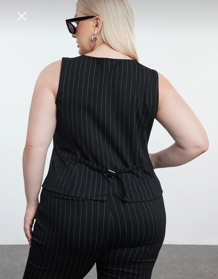 Düğmeli Siyah Çizgili Derili takım Kadın Yelek - Görsel 2