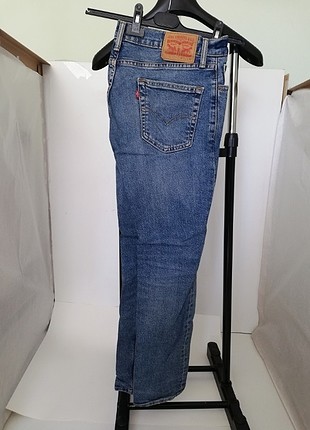 Taşlanmış Levi's 511 kot
