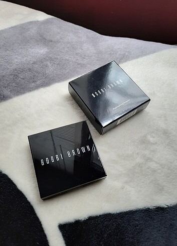  Beden Bobbi Brown Pink Glow 