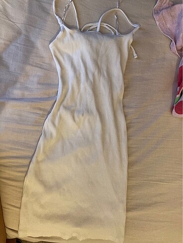 bershka elbise