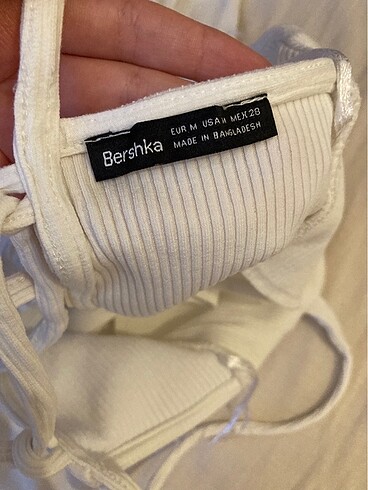 m Beden bershka elbise