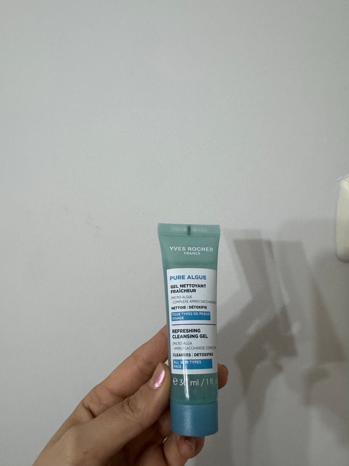 Yves Rocher Pure Algue Ferahlatıcı Temizleme Jeli - Görsel 2