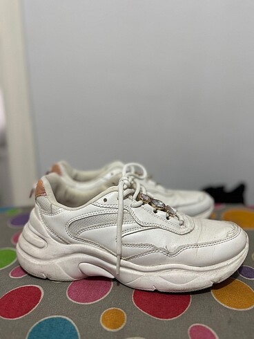 Bershka spor ayakkabı
