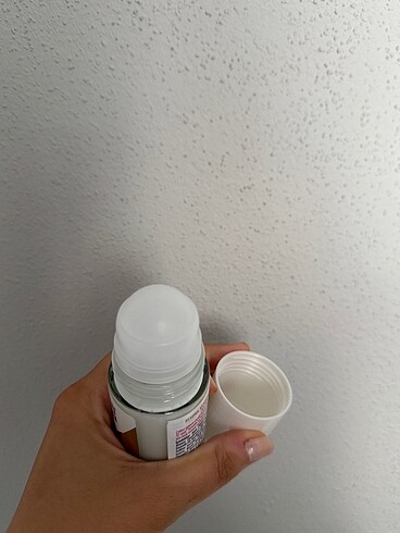 Beden Renk Rexona Vitamin+Bright Sakura Radiance