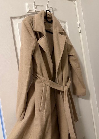 Bej Kemerli Uzun Kadın Kaban - Görsel 3