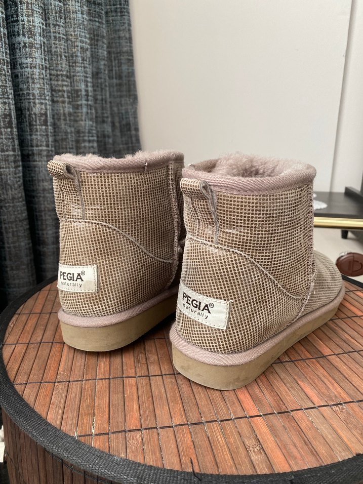 Pegia Bej Kürklü Kadın Bot - Görsel 2