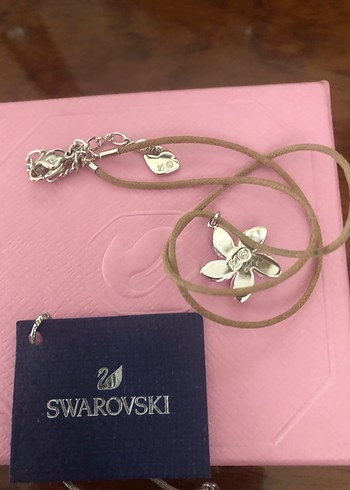 Swarovski Mini Altın Renkli Payetli Kolye - Görsel 2