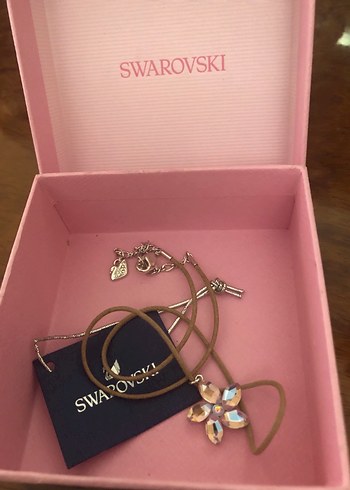 Swarovski Mini Altın Renkli Payetli Kolye - Görsel 5