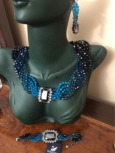 Beden çeşitli Renk Swarovski ??????????????