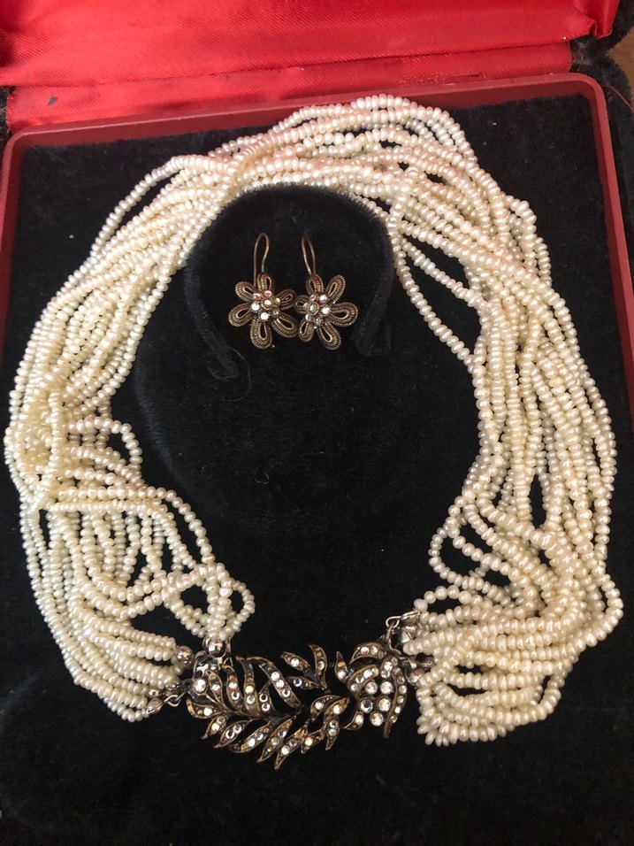 Uzun Beyaz Boncuklu Gelin Kolyesi  - Görsel 3