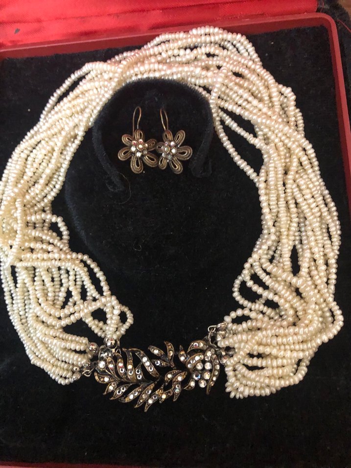 Uzun Beyaz Boncuklu Gelin Kolyesi  - Görsel 4