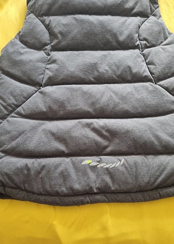 Gri erkek ve erkek için Kapitone Fermuarlı Yelek - Görsel 9