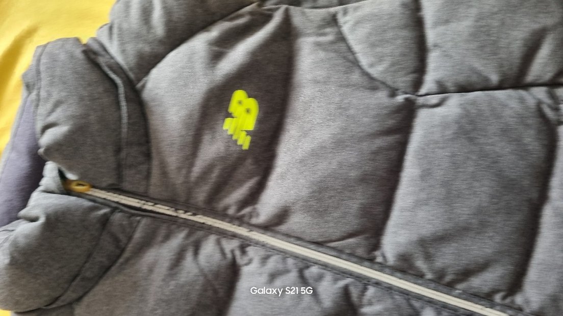 Gri erkek ve erkek için Kapitone Fermuarlı Yelek - Görsel 2