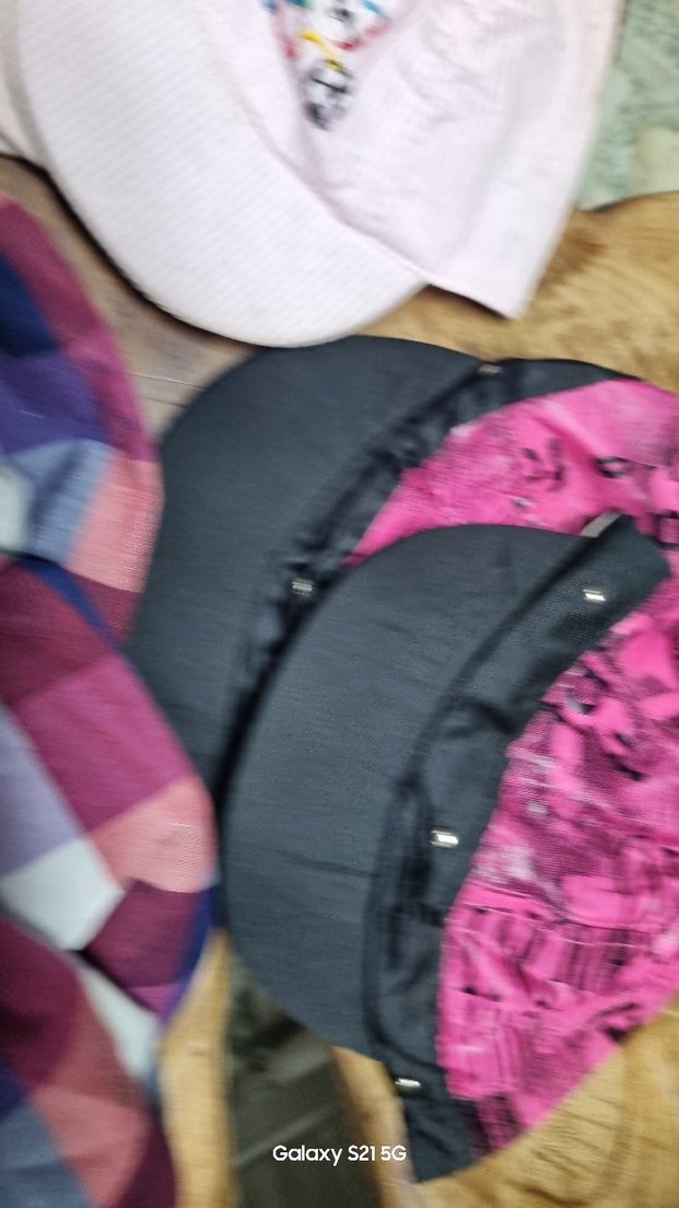 Renkli Bağcıklı Çocuk Şapkaları - Görsel 3