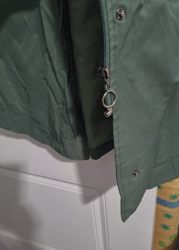 Düğmeli Bol Kesim Kadın haki renk trenç - Görsel 6