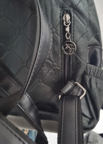 Kadın Siyah Nakışlı Suni Deri Sırt Çantası - Görsel 5