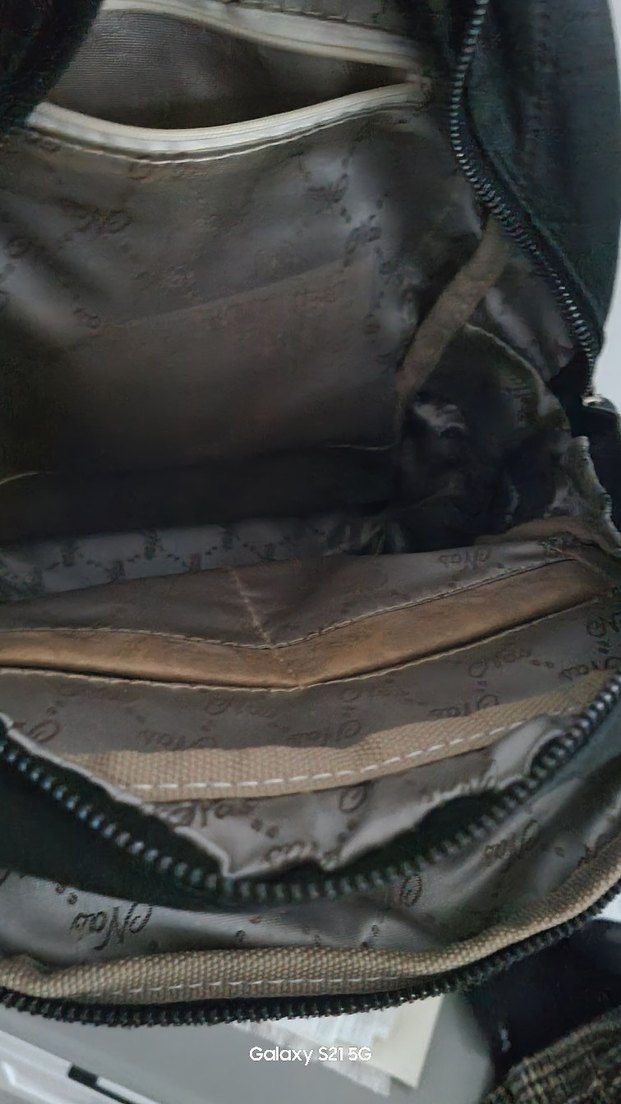 Kadın Siyah Nakışlı Suni Deri Sırt Çantası - Görsel 4