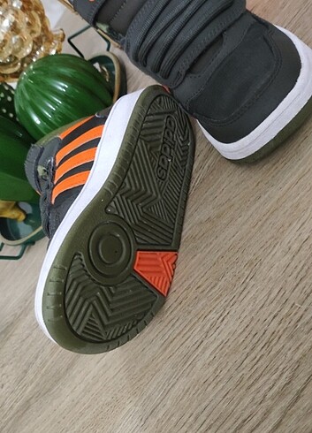 27 Beden yeşil Renk Adidas Hoops Mid 3.0 Ac i Bebek Günlük Ayakkabı GW4480  