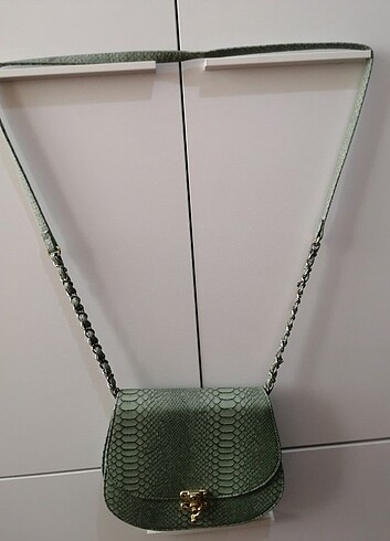 Bershka Çanta 