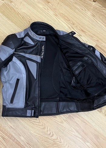 Motorcu montu - Görsel 3