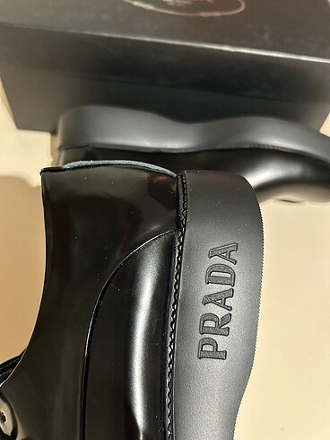 Prada ayakkabı