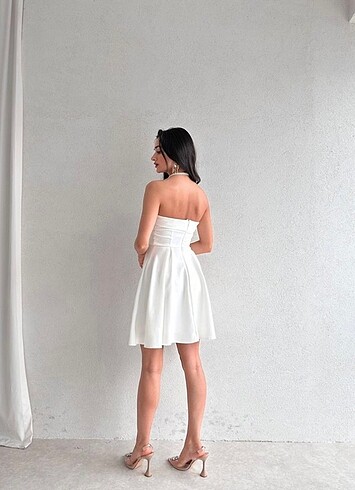 Diğer Beyaz straplez elbise