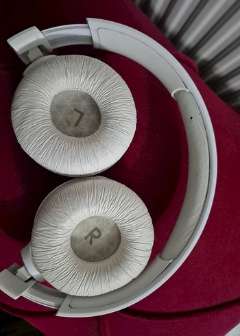 JBL 510 BT Kulaklık - Görsel 3