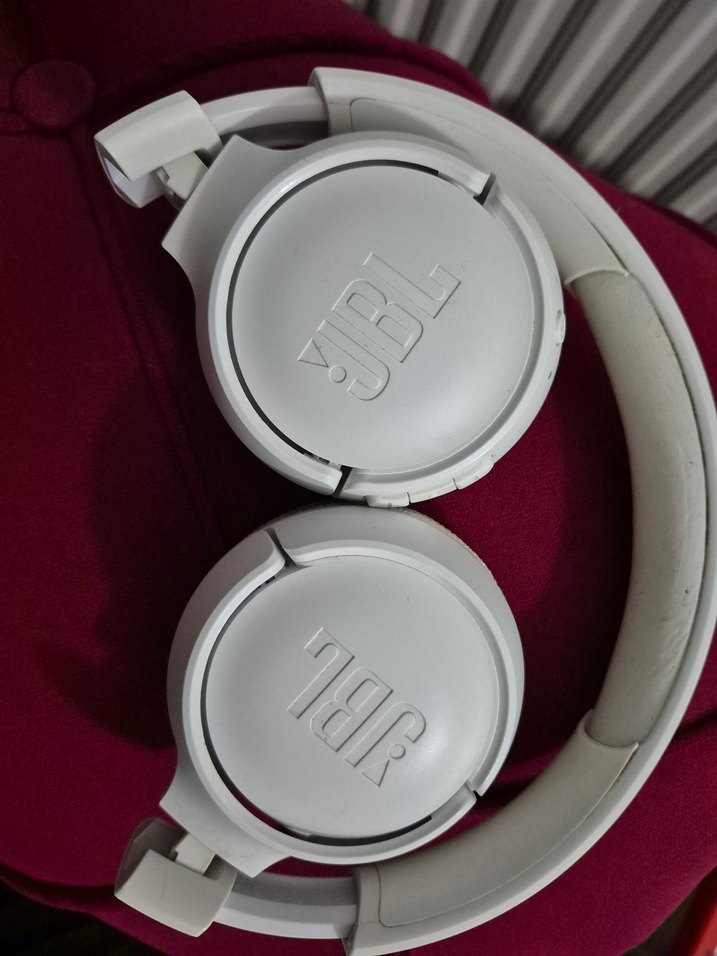 JBL 510 BT Kulaklık - Görsel 4