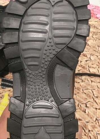 32 Beden Çocuk Botu & Outdoor