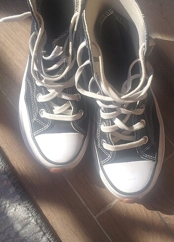 36 Beden beyaz Renk Converse All Star Ayakabı