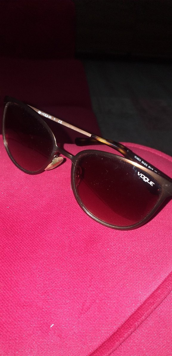 Orjinal Vogue Güneş Gözlüğü - Görsel 3