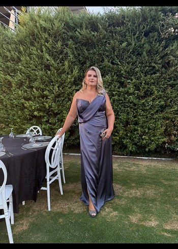 Alfabeta Gece Elbisesi