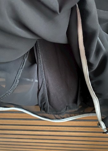 Dantel detaylı şifon elbise - Görsel 7