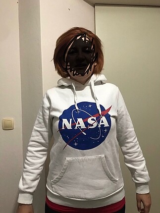 NASA yazılı sweatshırt