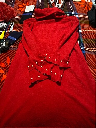 kırmızı triko taş detay elbise