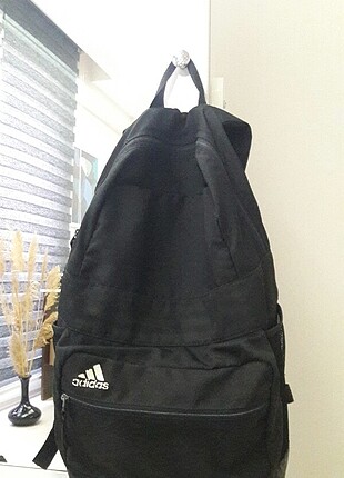 Siyah adidas orijinal sırt çantası