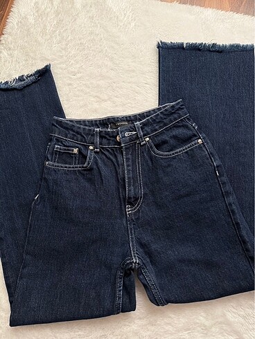 Trendyol milla koyu mavi jean