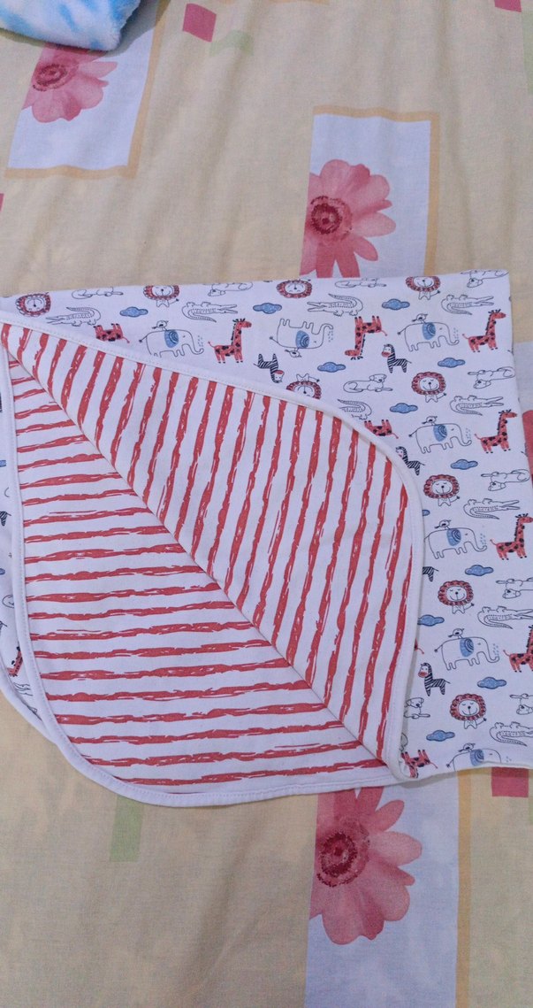 Çocuklar için renkli desenli battaniye çift taraflı - Görsel 2