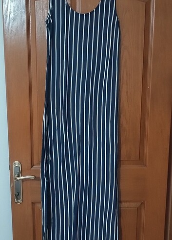 s Beden Uzun yırtmaçlı elbise