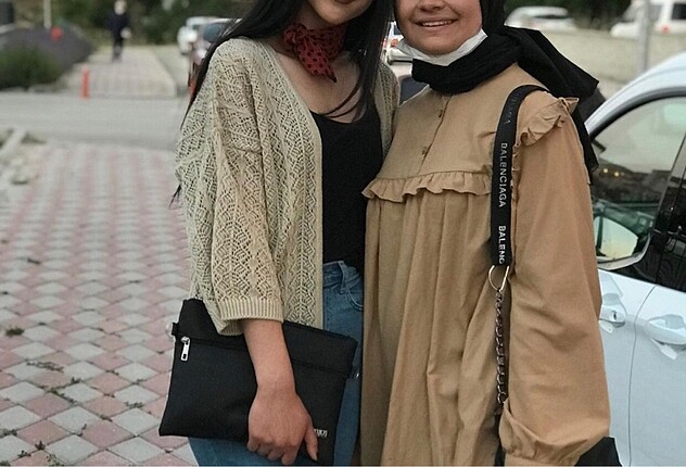 Bershka Hırka
