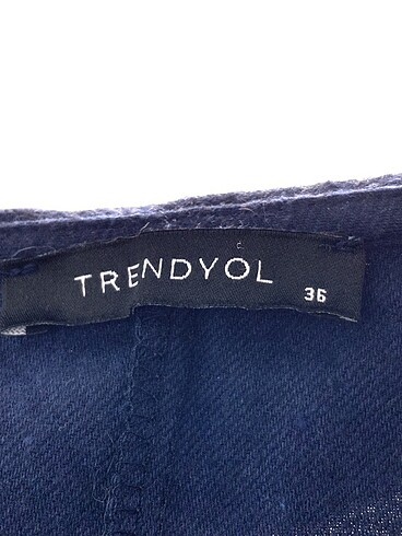 36 Beden lacivert Renk Trendyol & Milla Uzun Elbise %70 İndirimli.