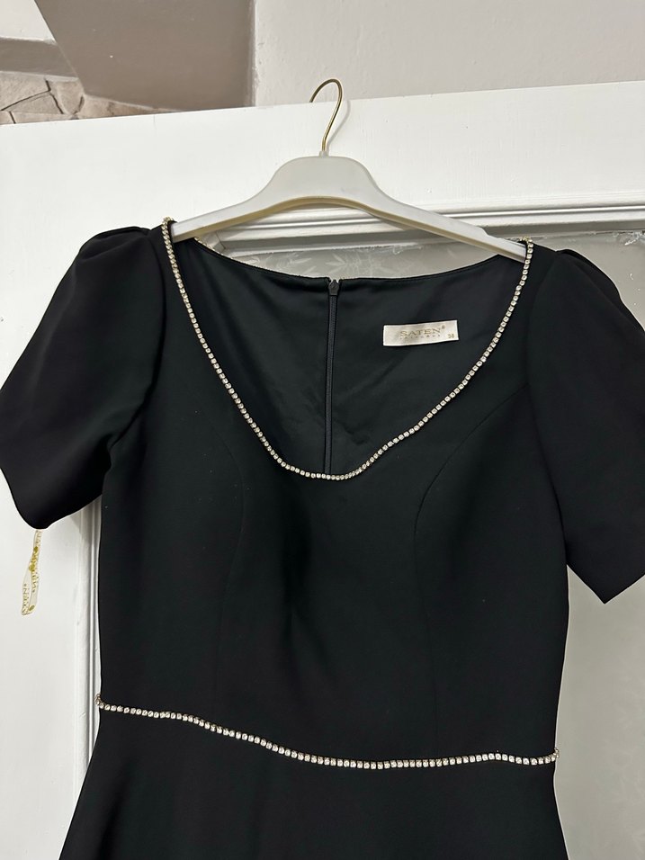 Siyah V Yaka Uzun Kadın Elbise - Görsel 2