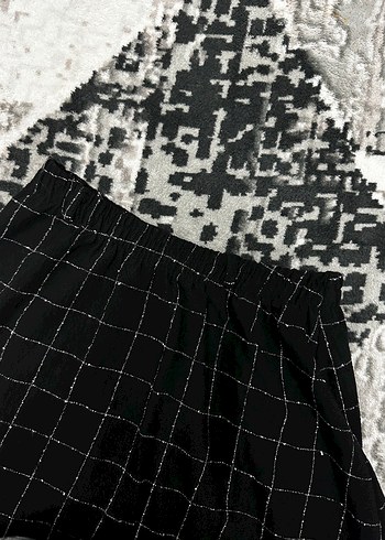 Siyah Ekose Pilili Midi Etek - Görsel 4